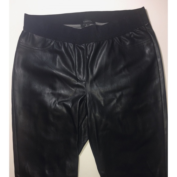 ❌SOLD❌ Ann Taylor Black Faux Leather Pants - Picture 2 of 5